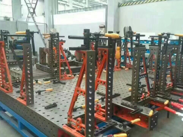 三维平台夹具