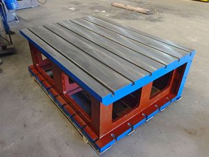 机床副工作台
