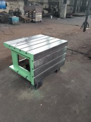 摇臂钻工作台
